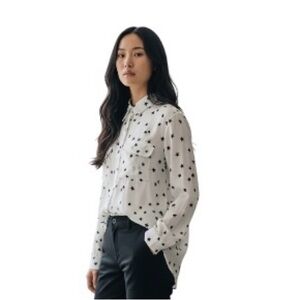 Equipment Femme Cream Silk Collared Blouse With Star Print Size Large